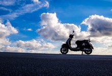 Мопедист насмерть сбил женщину в Алматы