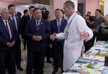 Больше 50% продукции в торговых сетях Казахстана приходит из-за рубежа — депутаты