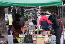 Мужчина с мачете напал на полицейских