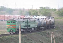 Мужчина попал под поезд и выжил в Уральске