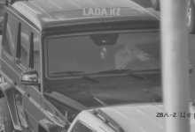 Geländewagen с тонированными стеклами разъезжал по Актау