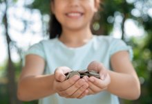 Символично – Карин о законе "Нацфонд-детям" и рождении 20-миллионных казахстанцев