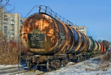 Незаконную цистерну с серной кислотой обнаружили в Таразе