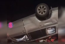 Автомобиль перевернулся на путепроводе в Караганде