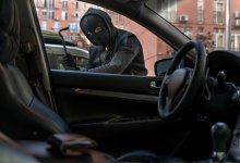 Астанчанин угнал машину и сдал ее в пункт приема металла