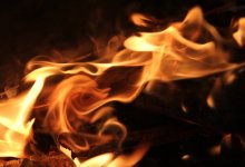 Машина загорелась во время заправки на АЗС в Костанае