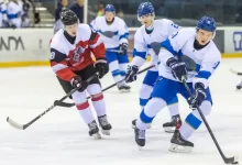 Молодежная сборная Казахстана по хоккею выиграла чемпионат мира