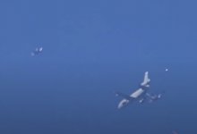НЛО пролетел рядом с самолетом Байдена в небе над Лос-Анджелесом