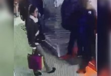 Мошенники выносили одежду из ТД среди бела дня в Кызылорде