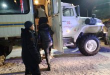 Автобус с 55 иностранцами застрял на трассе в Актюбинской области