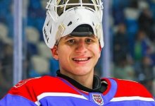 Игрок сборной Казахстана по хоккею спас женщину с детьми из пожара