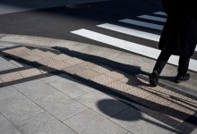 Пешеходы должны пропускать авто: в МВД отказались от поправки в ПДД