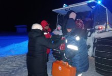 Больше семи часов добирались спасатели до беременной сельчанки в ВКО