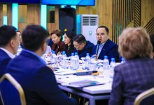 Прогнозы на 2024 год обсудили эксперты на партийной площадке TALQYLAU