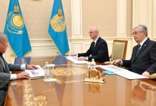 Токаев принял основателя компании Astana Motors Нурлана Смагулова
