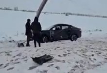 Двух пешеходов сбили на трассе в Алматинской области