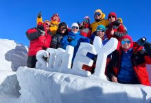 Первый казахстанец на Сидлее: 62-летний шымкентец покоряет Антарктиду