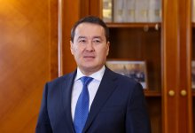 Алихан Смаилов обратился к казахстанцам после отставки правительства