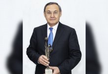 Глава KazNARU Ахылбек Куришбаев назван лучшим ректором 2024 года
