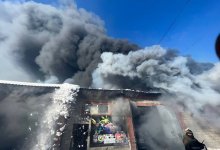 Крупный склад загорелся в Алматы