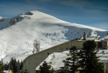 Двухметровые сугробы намело в ВКО (ВИДЕО)