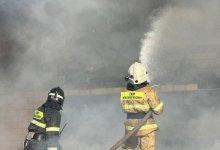 Крыша частного дома полыхала в Астане