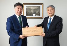 Равный с равным