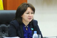 Чиновники не должны злоупотреблять доверием народа - депутат