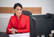 "Позволила на юбилей": цены своих брендовых вещей назвала глава Минздрава