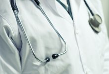 Родители школьницы из Петропавловска требуют наказать врачей за некомпетентность