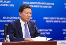 Экс-министру юстиции Бекетаеву продлили арест