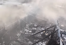 Пожарные отравились при тушении ангара с коноплей