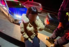 Полицейские спасли девушку от суицида в Уральске (ВИДЕО)