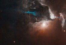 NASA показало звездную систему с молодыми яркими звездами