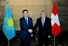 Ерлан Кошанов посетил Швейцарию с официальным визитом