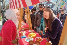 Делегация из Шымкента угостила жителей Пекина казахскими национальными блюдами