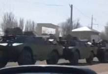 Скопление военной техники встревожило жителей Тараза (ВИДЕО)