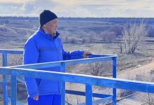 Пенсионер-крановщик из Актобе помог городу с паводками