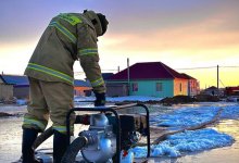 Паводки в Казахстане: затопленными остаются более трех тысяч домов