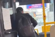 Мужчина избил водителя автобуса в Алматы (ВИДЕО)