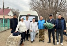 Партийцы Туркестана доставили гуманитарную помощь в Актюбинскую область