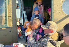 Паводки в Казахстане: президент поблагодарил спасателей и волонтеров