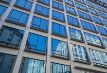 Ученик выпрыгнул из окна школы в Астане: инцидент прокомментировали в МВД