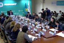 Проблемы музыкальной индустрии обсудили в Астане