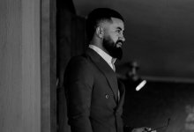 Песня казахстанского певца бьет рекорды по прослушиванию