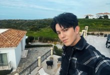 Увидимся на концерте: Димаш Кудайберген опубликовал фото из Будапешта