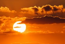 Выявлены мощные вспышки на Солнце