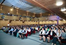 Сколько мужчин-педагогов работают в Казахстане