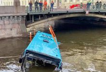 Казахстанец принял участие в спасении пассажиров автобуса, упавшего в реку в Санкт-Петербурге