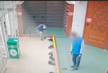 Кроссовки за 30 тысяч тенге украли из мечети в Астане (ВИДЕО)